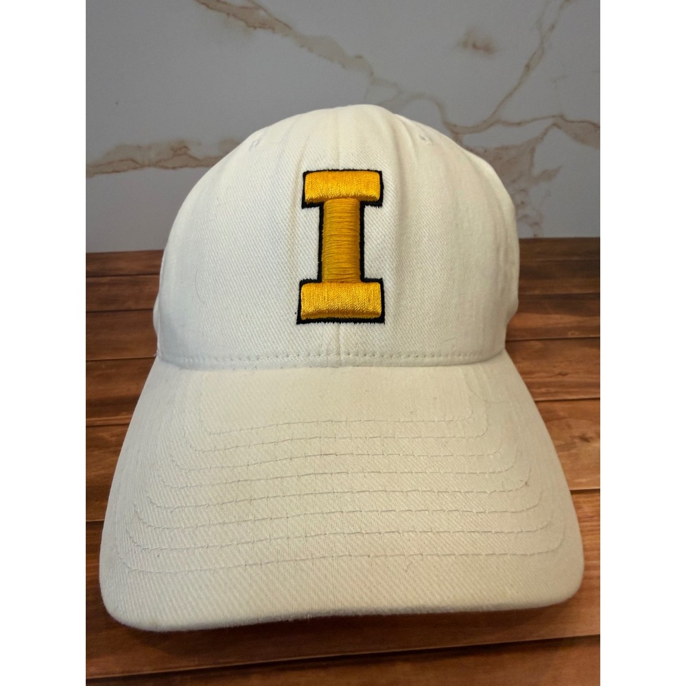 Nike Team Iowa Hawkeyes Flexfit Hat White Embroidered Logo Cap Universal Fit